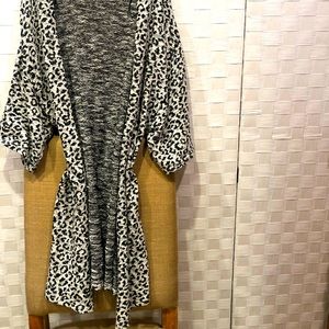 H&M short sleeved kimono